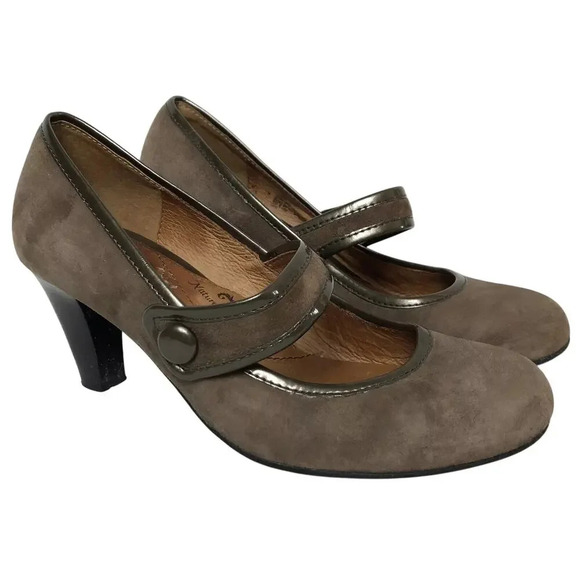 Sofft Mary Jane Taupe Genuine Leather Casual Workwear Heels Size 7M - Picture 1 of 10